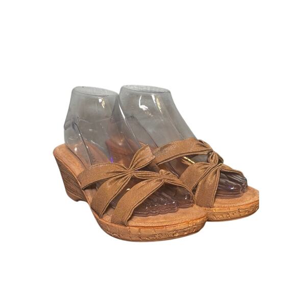 easy street Shoes - Tuscany by Easy Street Tan Shimmer Cork Wedge Soft Fabric Strappy Sandal 7.5M